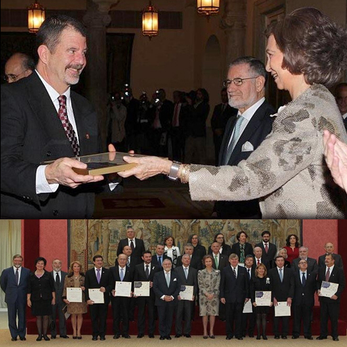THE QUEEN OF SPAIN HANDS MURRAY THE EUROPA NOSTRA AWARD GRAND PRIZE